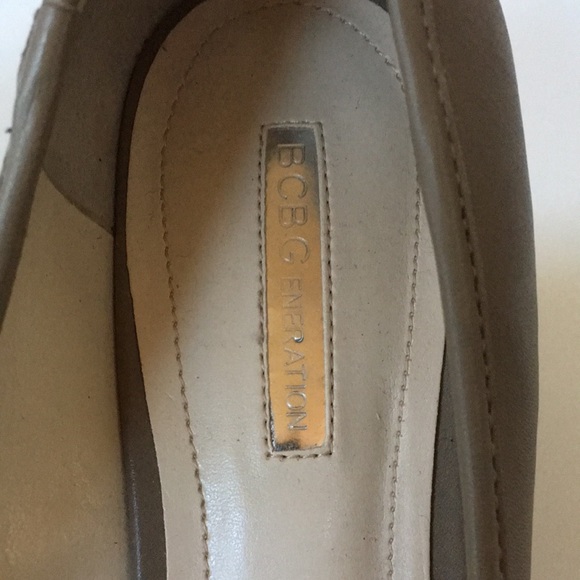 9.5 BCBGeneration wedge heel pumps bow slip on new - Picture 8 of 10